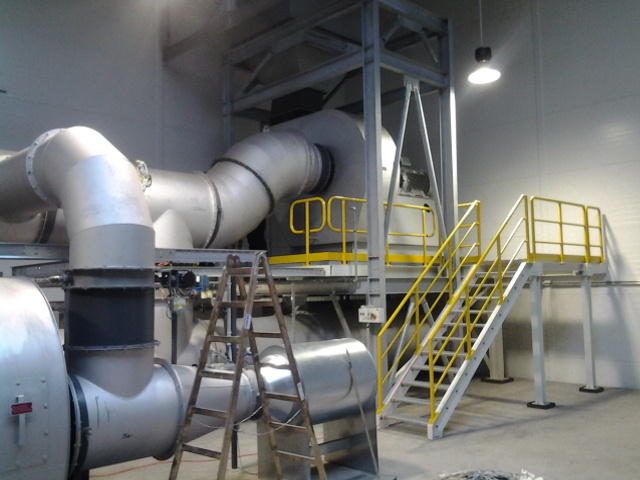 Теплоизоляция промышленная трубопроводов и оборудования заводов и фабрик и предприятий